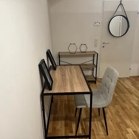 Modernes City-apartment Mit Parkplatz In Apartment