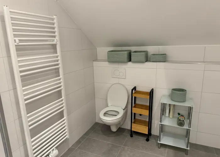 Apartamento Modernes City-apartment Mit Parkplatz In *