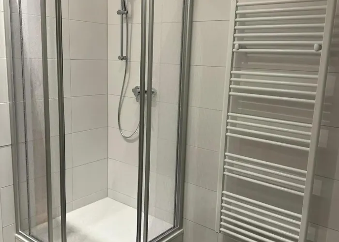 Modernes City-apartment Mit Parkplatz In Apartamento *