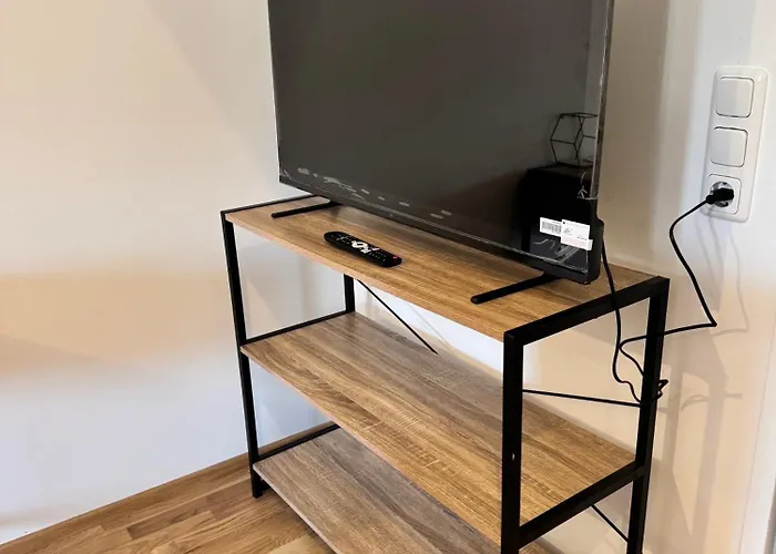 Modernes City-apartment Mit Parkplatz In Apartamento