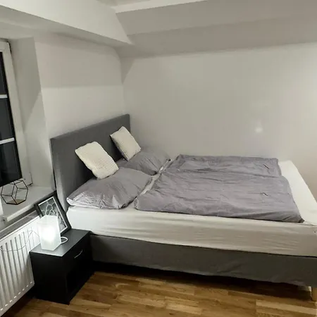 Modernes City-apartment Mit Parkplatz In Апартаменты *