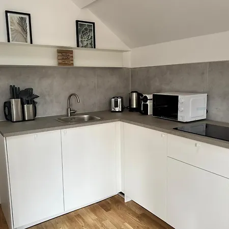 Modernes City-apartment Mit Parkplatz In Апартаменты Штайр