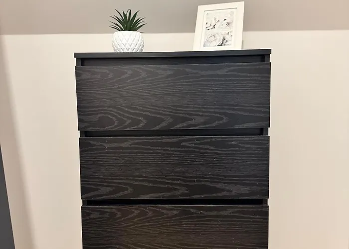 Modernes City-apartment Mit Parkplatz In Апартаменты *